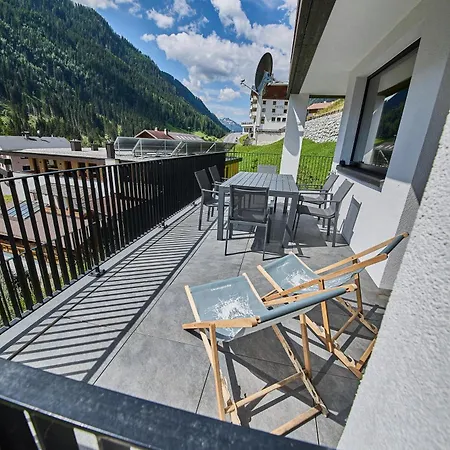 Apartment Sgmiatli - Dein Hideaway