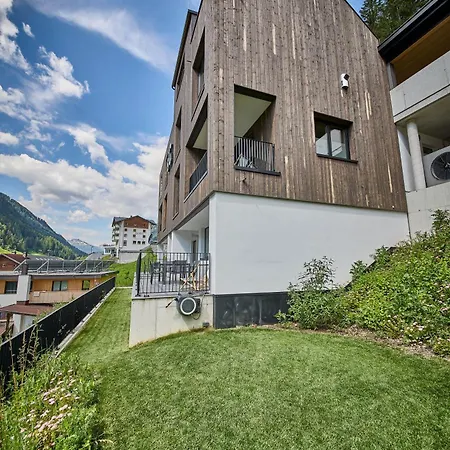 Sgmiatli - Dein Hideaway Apartment